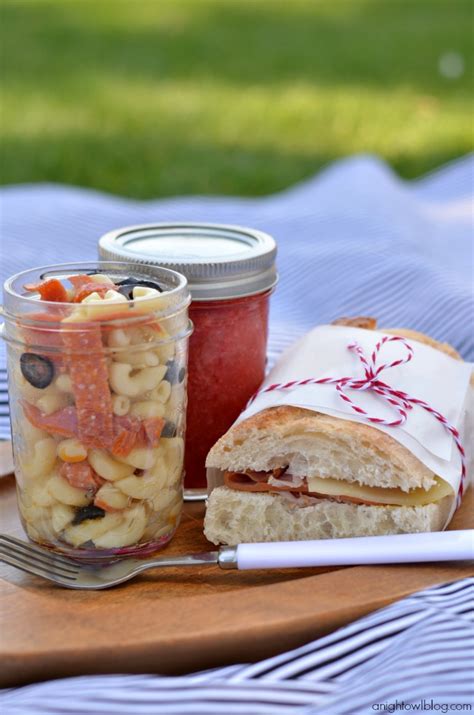 Picnic Ideas, Recipes and Tips | A Night Owl Blog