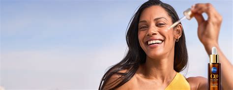 What is Skin Glycation? Effect of Sugar on Skin | NIVEA