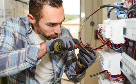 Electrician Find Electricians Near Me 247 Emergency Electrician