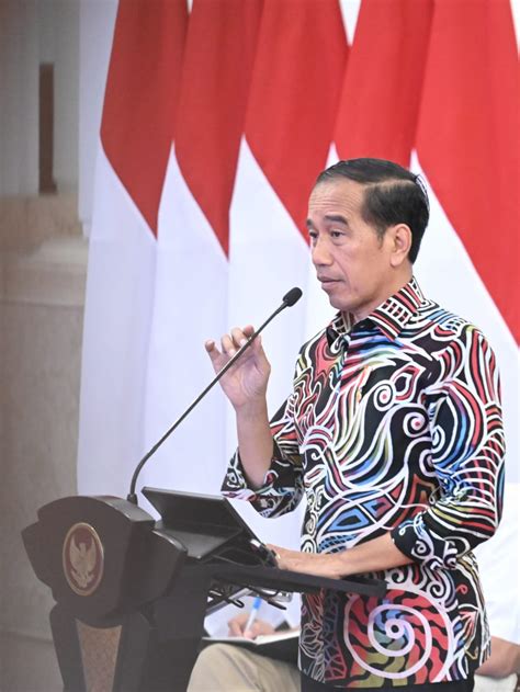 Presiden Jokowi Resmikan Jalan Akses Labuan Bajo Golo Mori BRIEF