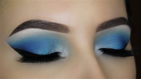 Blue Smokey Eye Makeup Tutorial Blue Smokey Eye Smokey Eye Makeup Tutorial Smokey Eye Makeup