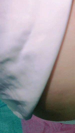 Watch 国产极品直播 坚挺白嫩美乳拨开内裤掰穴 国产 极品 Cam Porn SpankBang