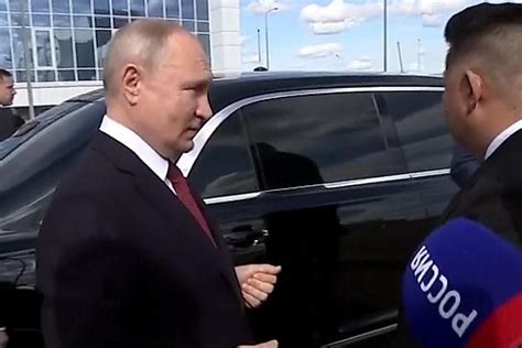 Kim Jong-un Sits Inside Putin's Aurus Limo, He Was Only Allowed To Peek ...
