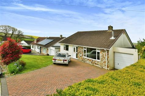 Sunnybanks Hatt Saltash Pl12 3 Bedroom Detached Bungalow For Sale