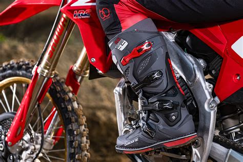 Gaerne Releases New SG22 Off Road Boot Racer X