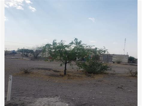 venta Lote de Terreno en Pedro Escobedo Querétaro MX22 NY2125 icasas mx