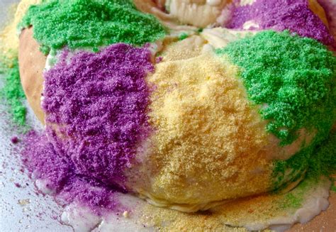 Mardi Gras King Cake – Long Distance Baking