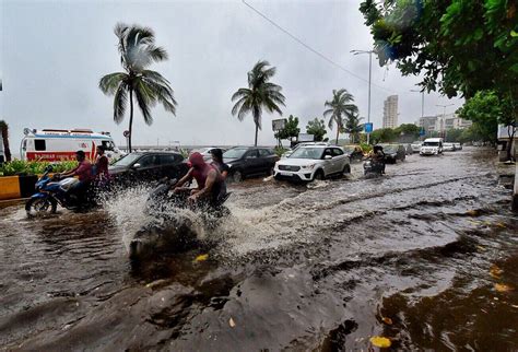 Mumbai Rains Live Updates Heavy Rains Lash Mumbai Waterlogging In