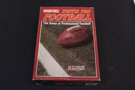 Vtg 1981 Avalon Hill 9250 Statis Pro Football Strategy Board Game M33