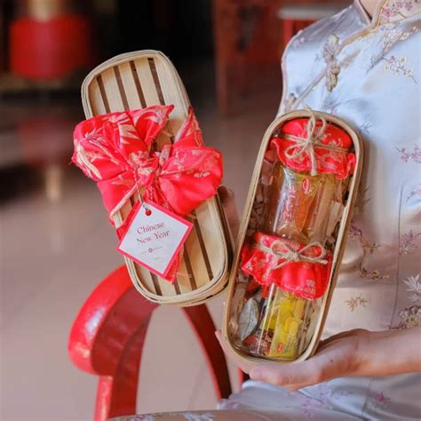 Xie Gamila Hampers Imlek Hampers CNY 2024 FREE Ucapan Dekayu