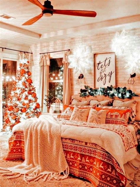 100 Beautiful Christmas Aesthetic Pictures — Snowman And Penguin