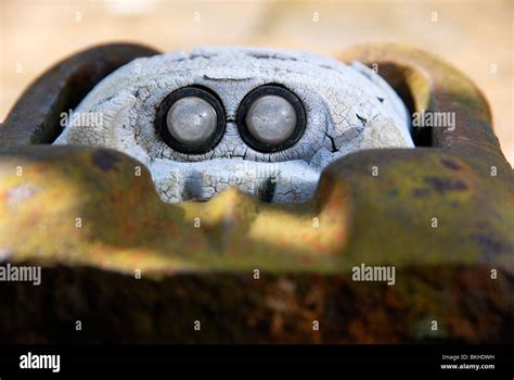 Cats Eyes Road High Resolution Stock Photography And Images Alamy