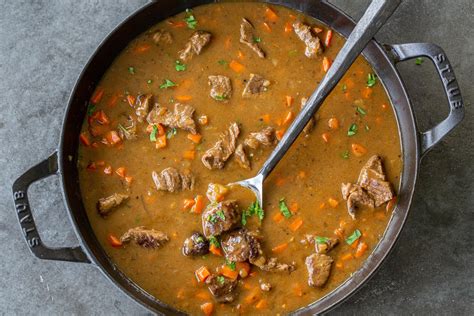 Old Fashioned Beef Stew Gravy Momsdish