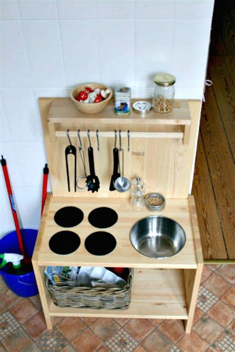 30 Unique Diy Play Kitchen Ideas Your Kids Will Love Diy Crafts