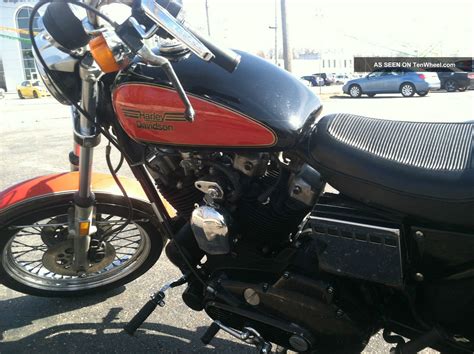 1982 Roadster Harley Davidson Paint