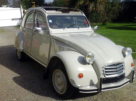 Location CITROËN 2CV 4 de 1973 pour mariage Sarthe