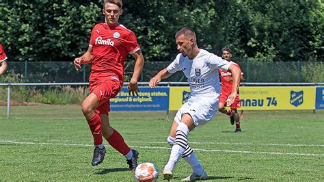 Holstein Kiel II Verpflichtet Stanislav Fehler Und Lasse Jetz