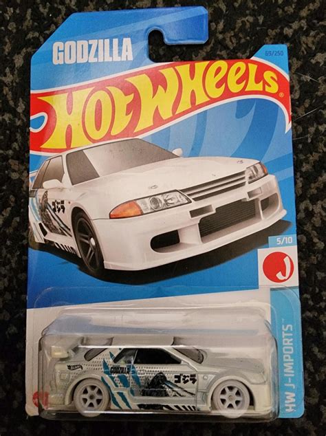 Custom Hot Wheels Nissan Skyline R Godzilla Real Rider Swapped Etsy