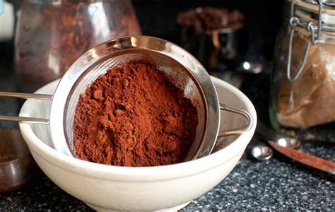 Натуральный и растворимый какао порошок: польза и вред для здоровья
