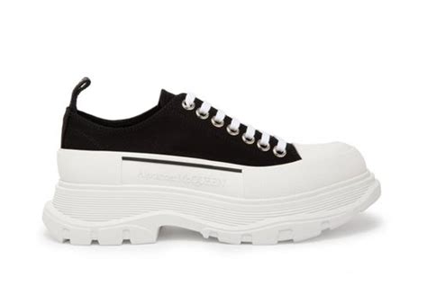 Alexander Mcqueen Tread Slick Low Lace Up Black White