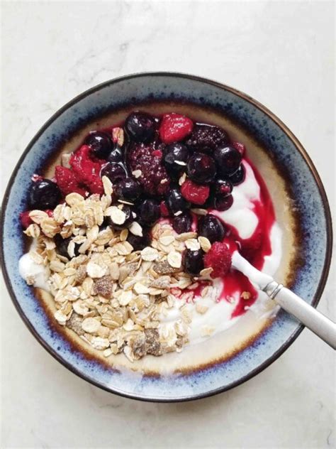 Berry And Muesli Yogurt Bowl The Hint Of Rosemary