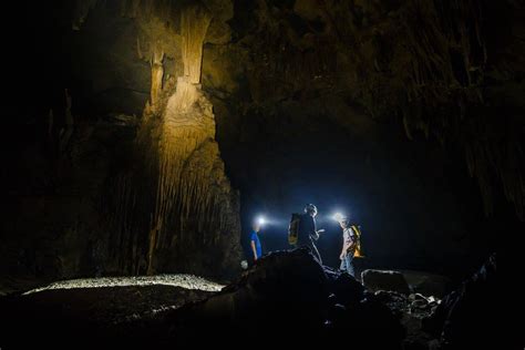 Son Doong Cave in Vietnam called among places "dream of world"