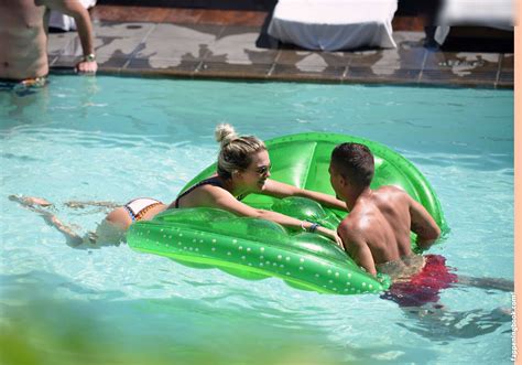 Louisa Johnson Louisa Nude Onlyfans Leaks Fappening Fappeningbook