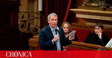 El conseller de Educación rechaza la huelga de profesores y carga