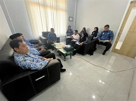 DPMPTSP Melakukan Rapat Monitoring Dan Evaluasi Capaian Kinerja Dan