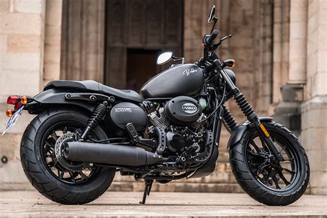 Hyosung Aquila Gv S Bobber Vitesse Max Reviewmotors Co