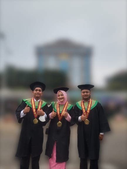 Wisuda Sarjana Pascasarjana Periode Iii Ta Fakultas