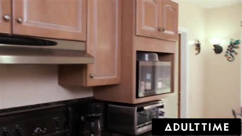 Redhead Milf Syren De Mer Destroyed By Six Big Cocks