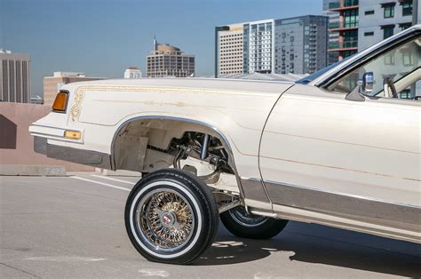 1985 Oldsmobile Cutlass Supreme - Hurting Feelings - Lowrider