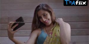 Nikhita Chopra Lesbian Scene In Khul Ja Sim Sim Tnaflix
