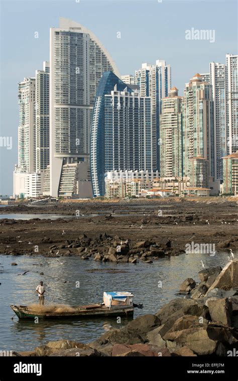 Skyline, Panama City, Panama, Central America. Cinta Costera Pacific ...