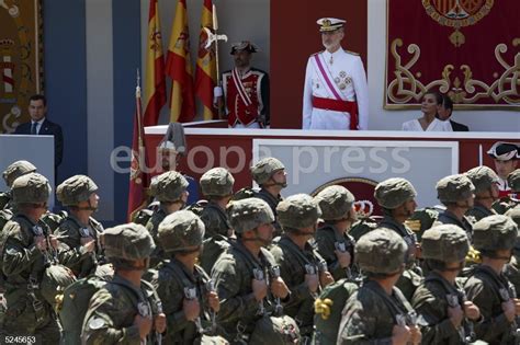 Los Reyes Presiden El Desfile De Día De Las Fuerzas Armadas 2023