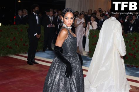 Laura Harrier Flaunts Her Sexy Tits At The Met Gala In NYC