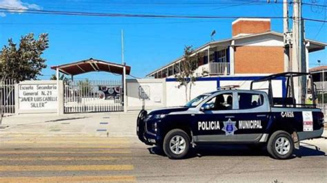 Maestra Fallece Frente Sus Alumnos En Secundaria De Saltillo Horas