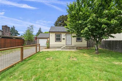 14516 E Burnside St Portland Or 97233 Mls 4041544 Redfin