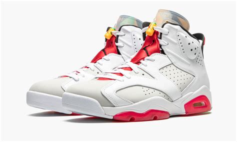 Air Jordan 6 Retro Hare Bugs Bunny Gs