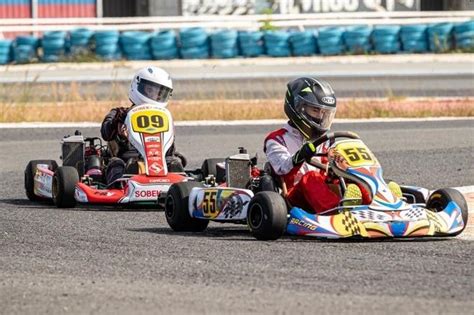 Cập Nhật Giá Vé Giờ Mở Cửa Mới Nhất Của đường đua Go Kart Vs Racing Tại Vincom Smart City