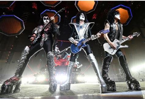 KISS Sioux City Iowa February 21 2020 End Of The Road Tour