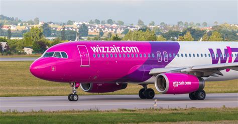 Wizz Air anulează mai multe zboruri inclusiv din România începând cu