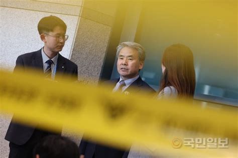 ‘수사 회피 논란 이종섭 호주대사 11일 만에 귀국 국민일보