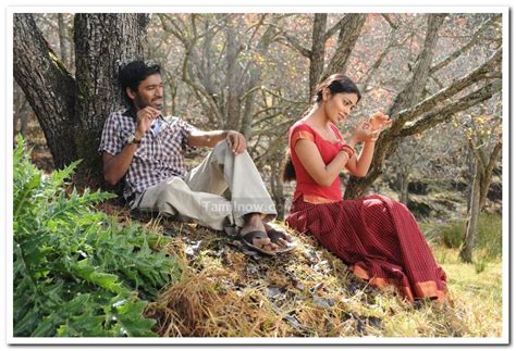 Dhanush Shriya Saran Photos 11 - Tamil Movie Kutty Stills