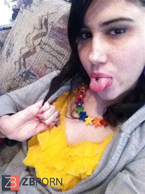 Wank Gallery ZB Porn