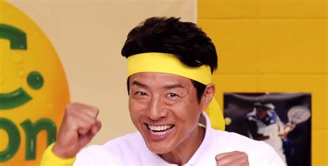 松岡修造のccレモン応援歌の歌詞と名前「元気応援ソング」 Wave News