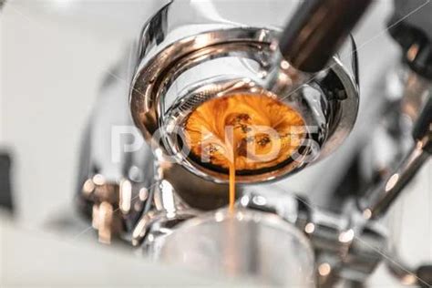 Coffee Machine Espresso Extraction Pouring From Bottomless Naked