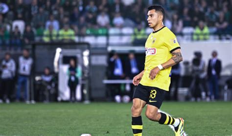 AEK y Orbelín Pineda acarician el título de Grecia Golearon en el