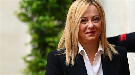 Italie Le Gouvernement De Giorgia Meloni A R Int Gr Les Soignants Non